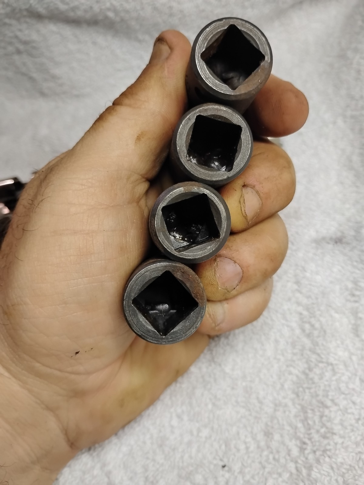 Lot Of MAC Tools 4 Point 1/2″ Dr. Shallow Impact Sockets & Socket Rail