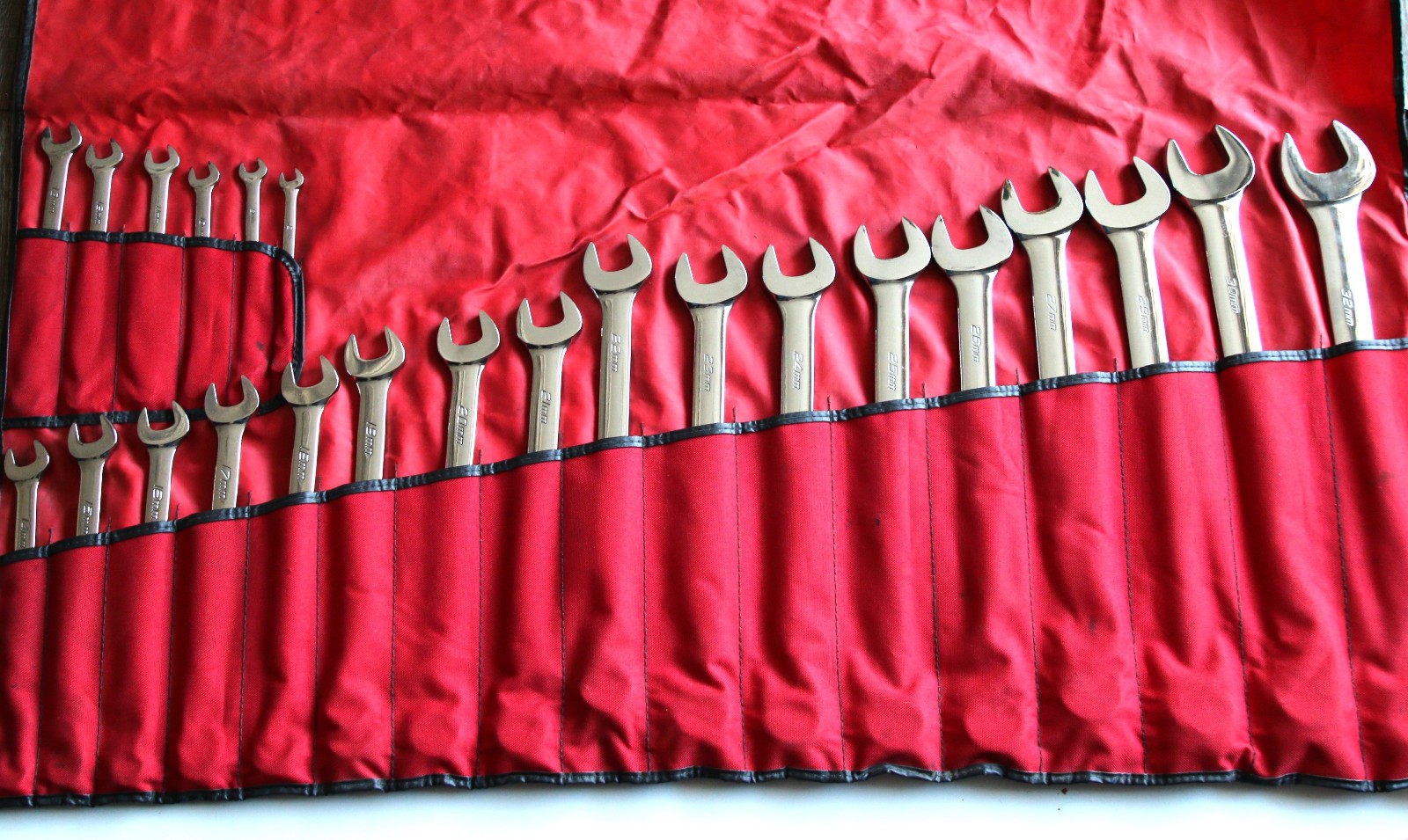 Snap-on OEXM SERIES 23 Piece 8mm-32mm Combination Wrench Set
