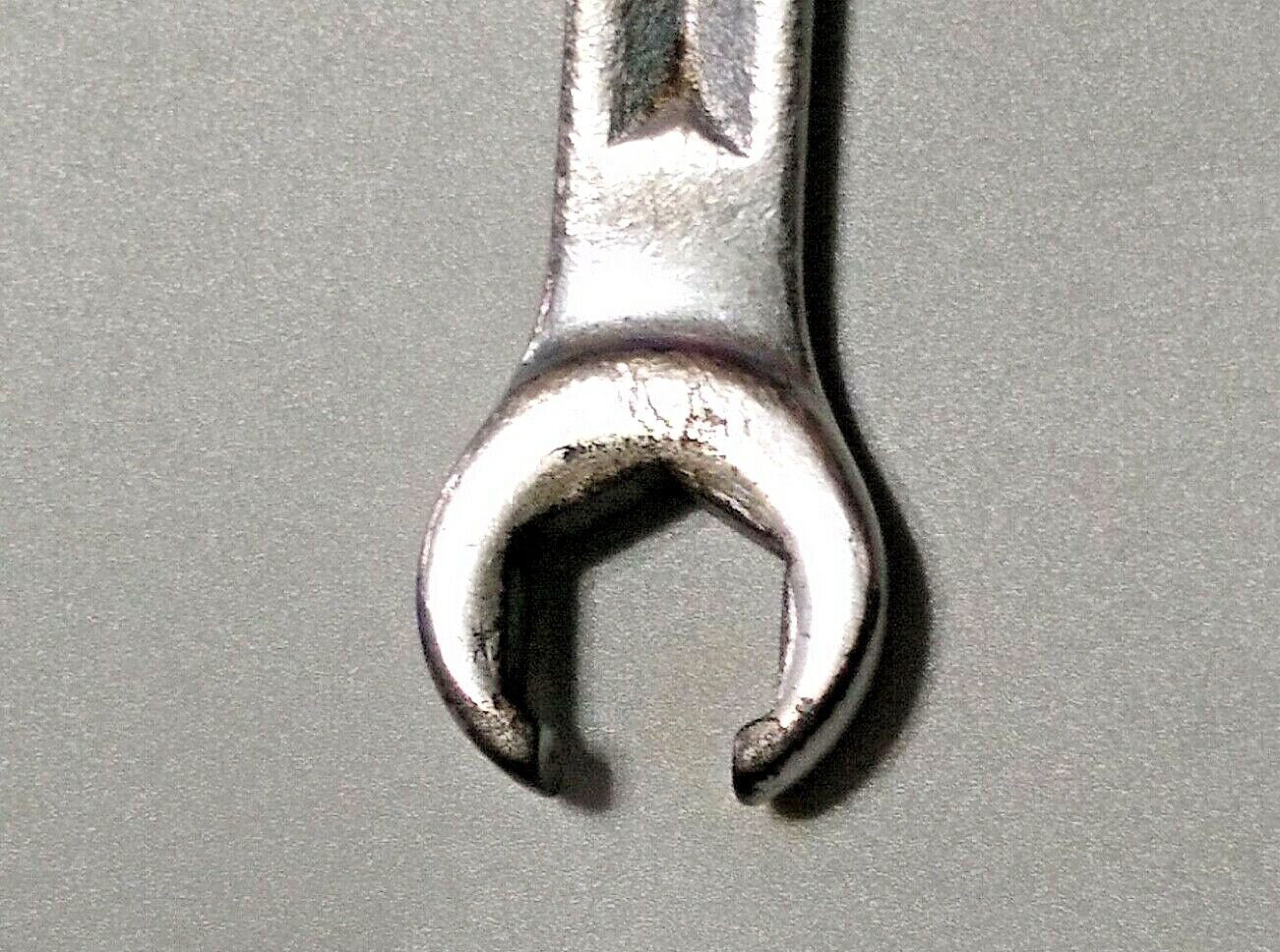 Snap on RXH2022S 5/8″ x 11/16″ Flare Nut Wrench, Offset, 8.6″ Long, 6 Point.