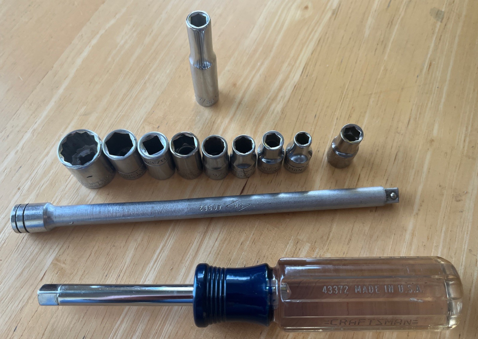 Vintage Craftsman 1/4″ Dr Socket Set 11 Pieces & Spinner Handle 43372 USA