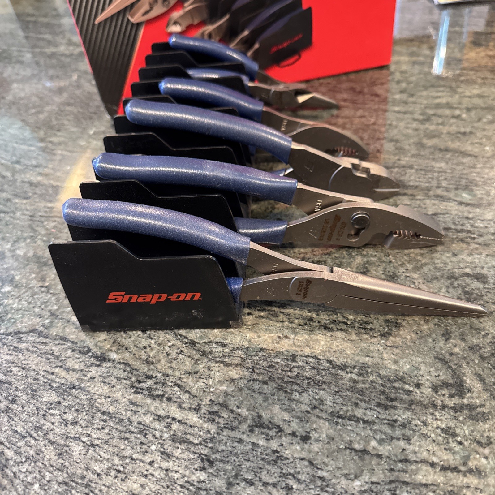Snap On pl600es1rkmb 6 pc. plier cutter set in tray power blue new