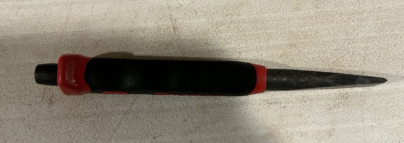 NOS. Snap-on Tools Soft Grip 1/2″ Flat Edge Chisel PCSG816R RED