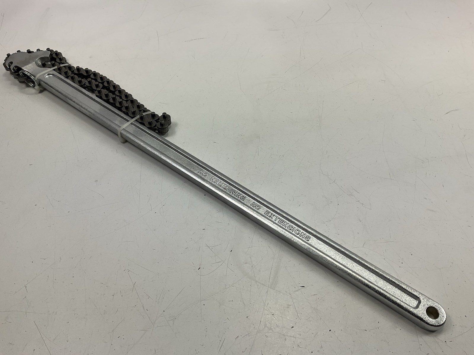 OTC 6969 24-inch Ratcheting Chain Wrench 3″ To 6-1/2″ In Outer Diam