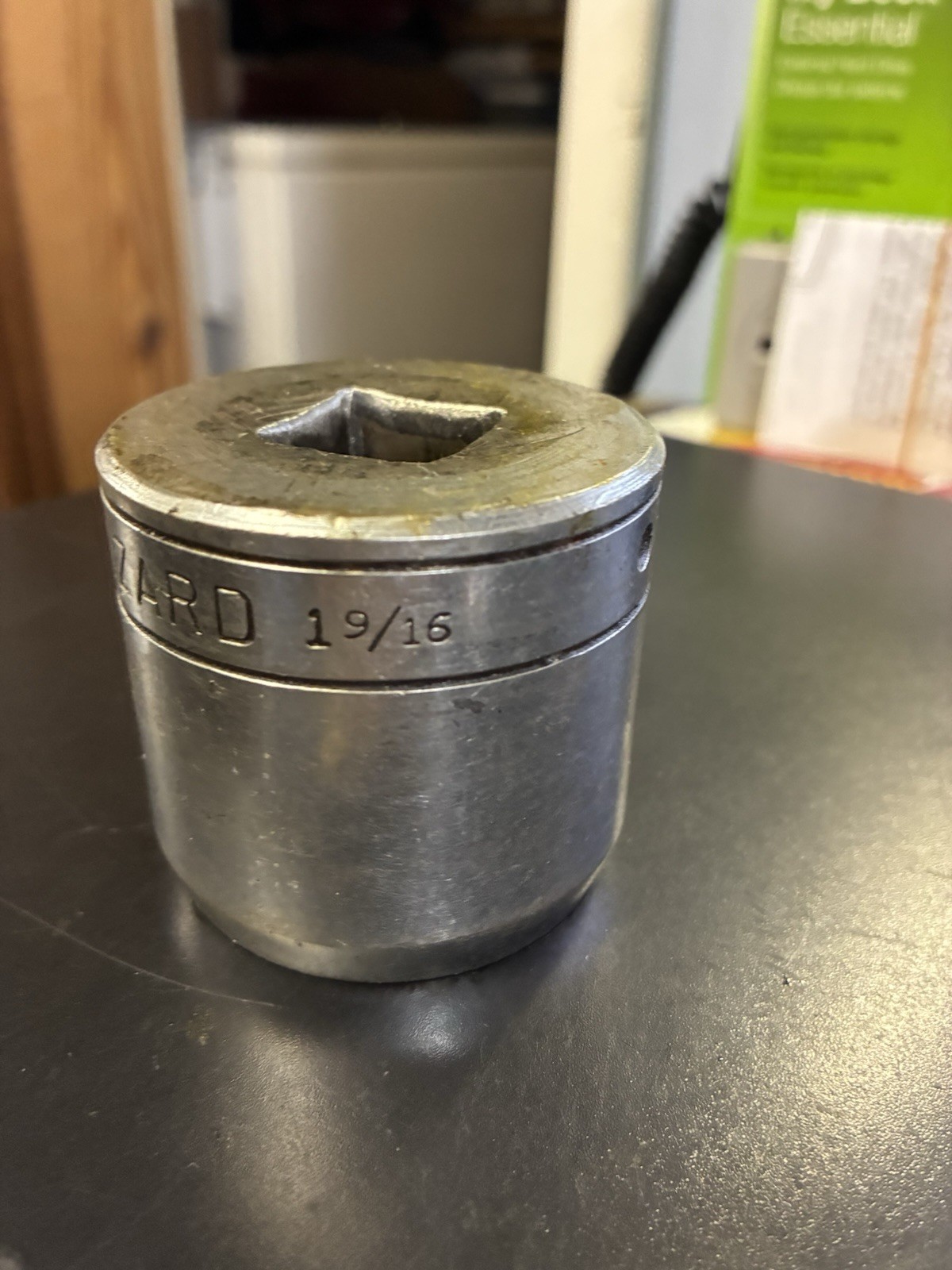 Wizard H2737 3/4″ Drive 1-9/16 12 Point Socket