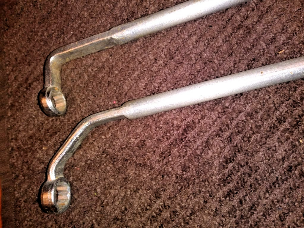 CRAFTSMAN OFFSET DISTRIBUTOR WRENCHS 13MM AND 1/2 INCH 12 POINT MADE IN USA NEW