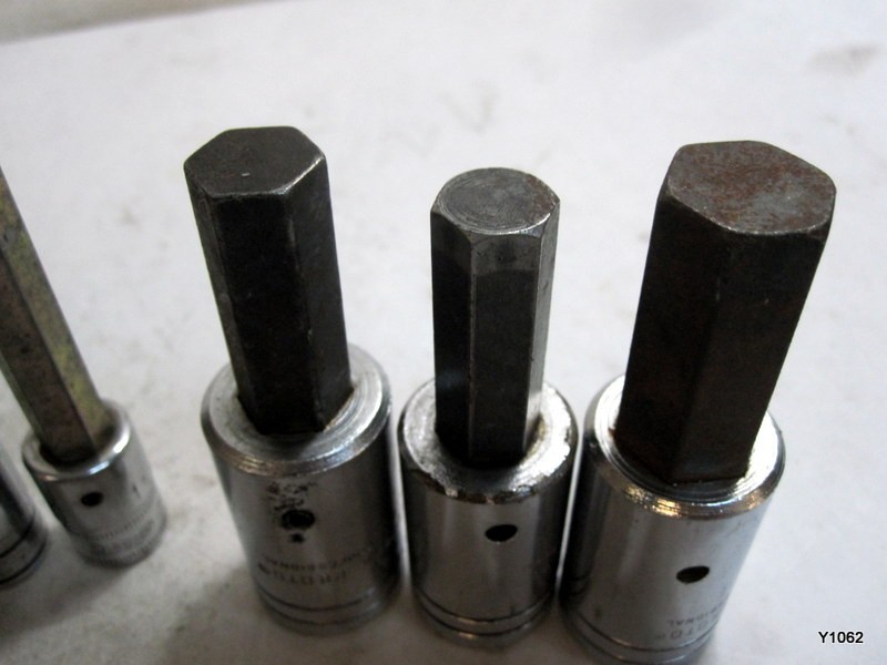 set of 8 various sockets proto, snapon see description