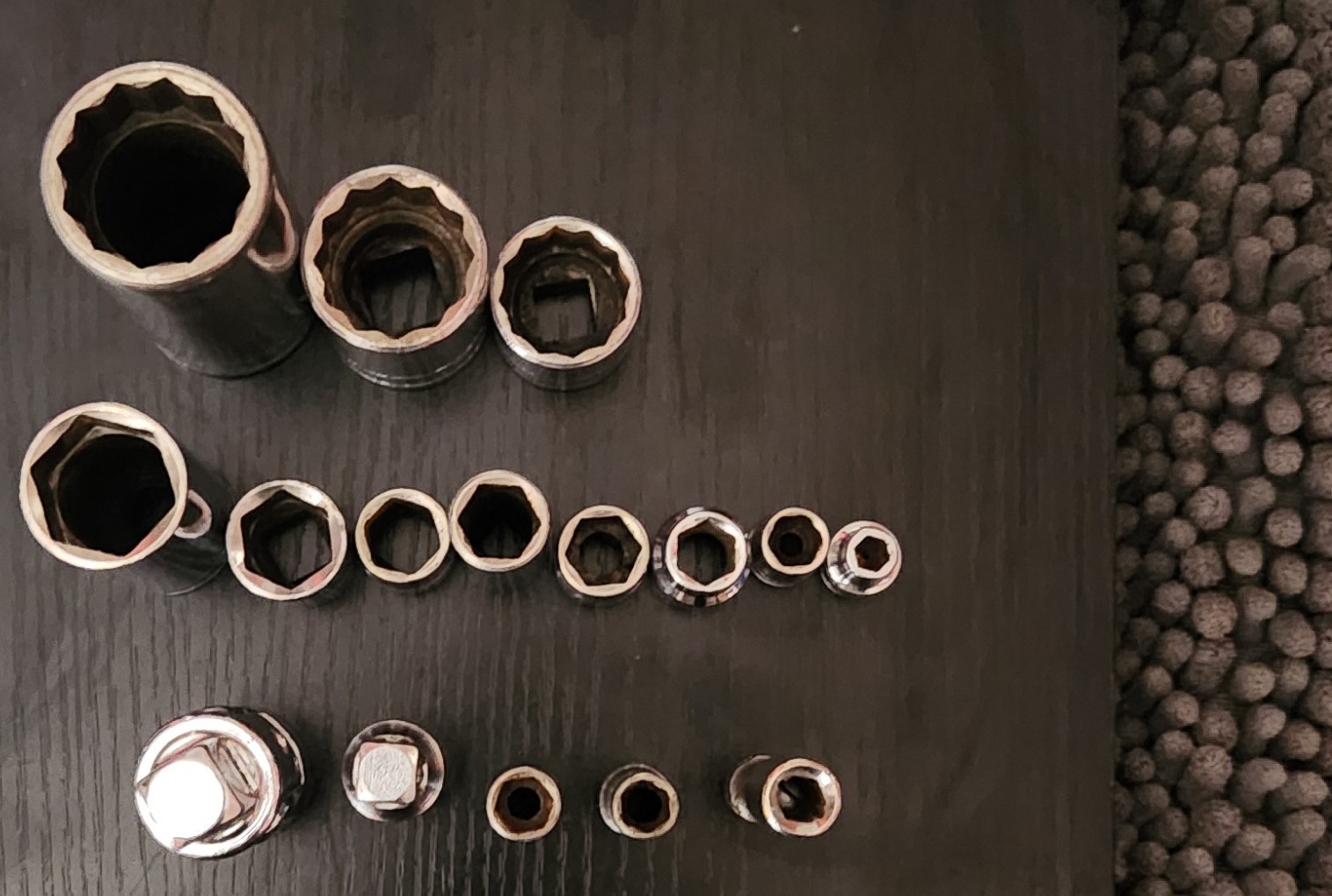 Lot Of 16 SK Tools Sockets – Please see description and photos, NICE condition!