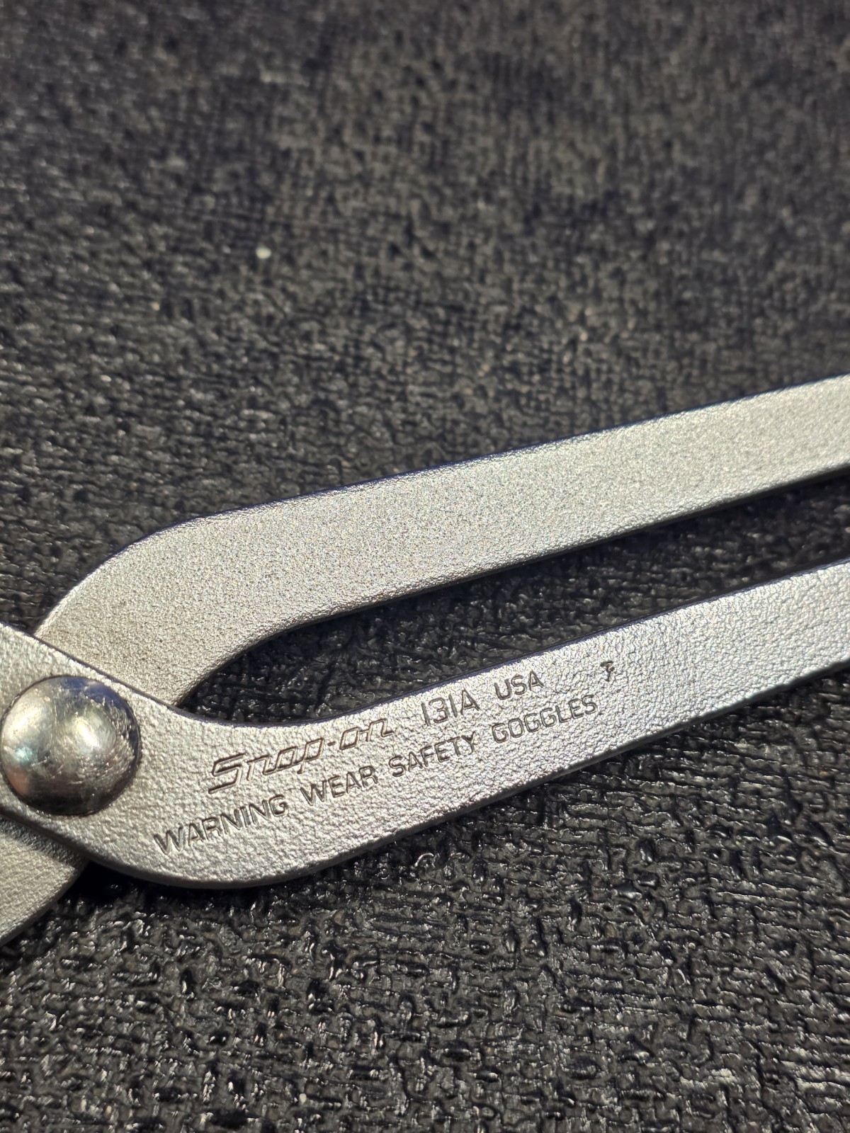 Snap-on 131A Long Drum Brake Spring Pliers Puller Remover Installer NEAR MINT