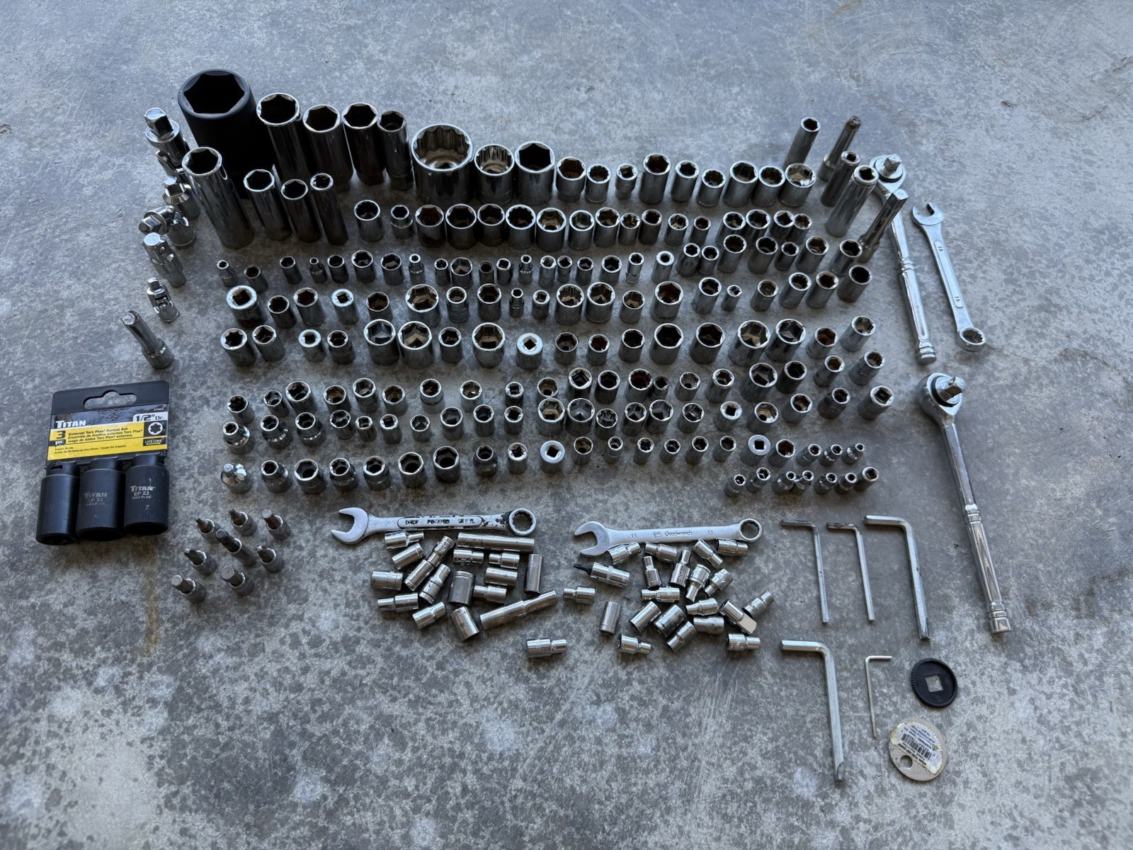 Large Mixed Socket & Tool Lot – 150+ Pieces – Deep, Impact & Standard Sockets