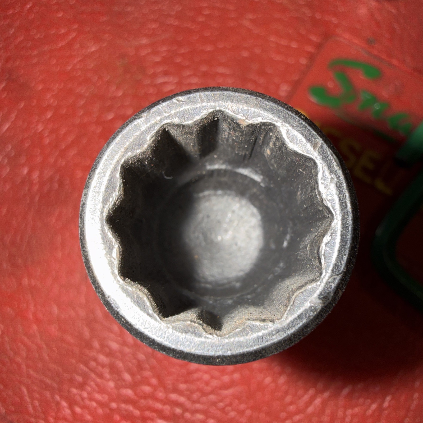 Mac Tools VUP202R 1/2-inch Square Drive 12Point 5/8-inch Universal Impact Socket