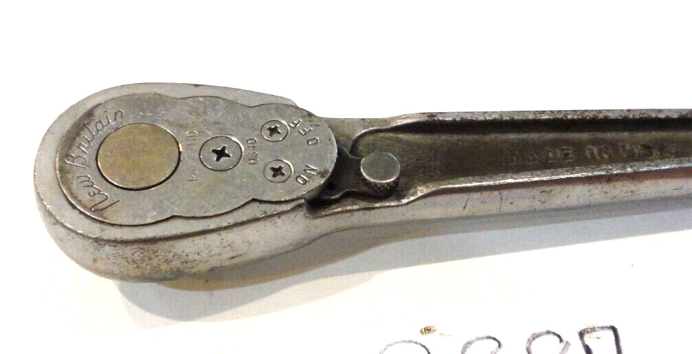 NEW BRITAIN TOOLS VINTAGE OLDER 1/2 DRIVE RATCHET 10-1/4 INCHES LONG NS40