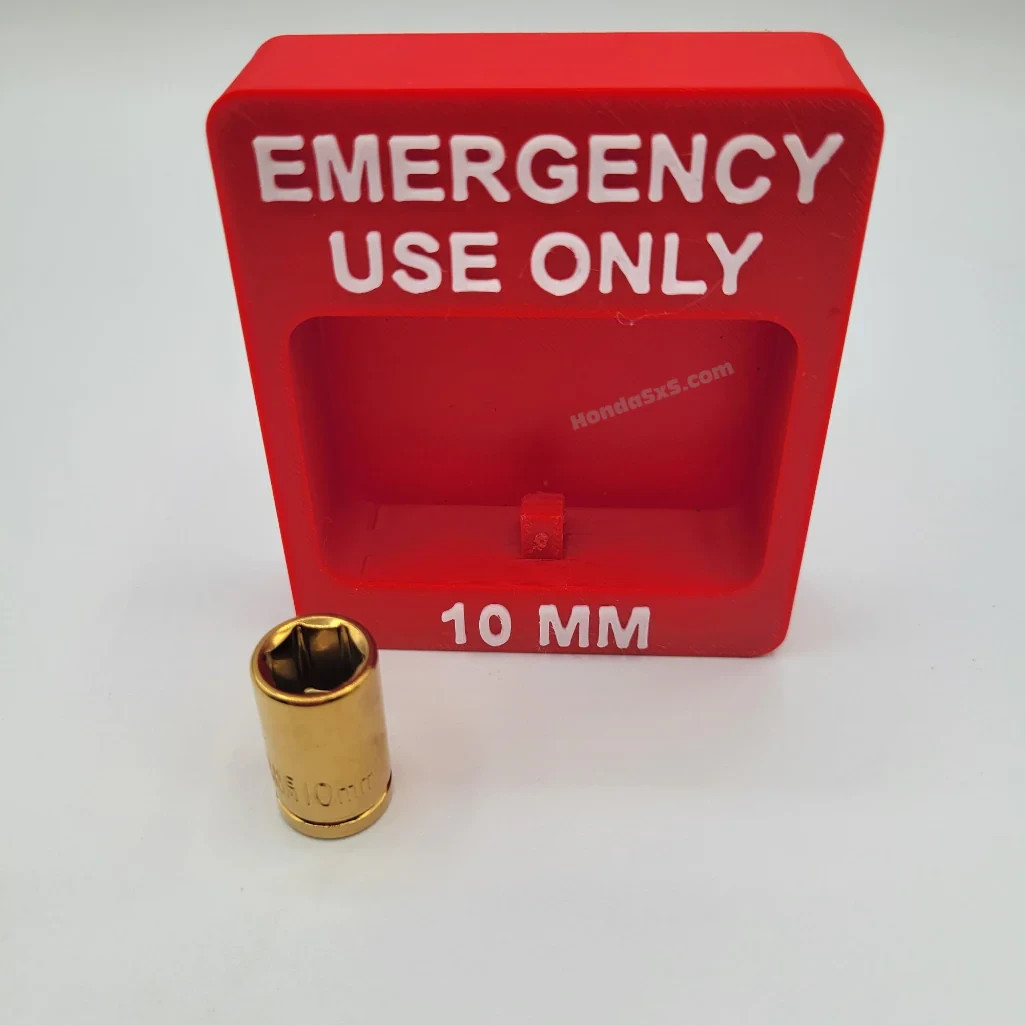 The Golden 10mm Emergency Socket – Magnetic Wall Mount Socket Holder – Christmas