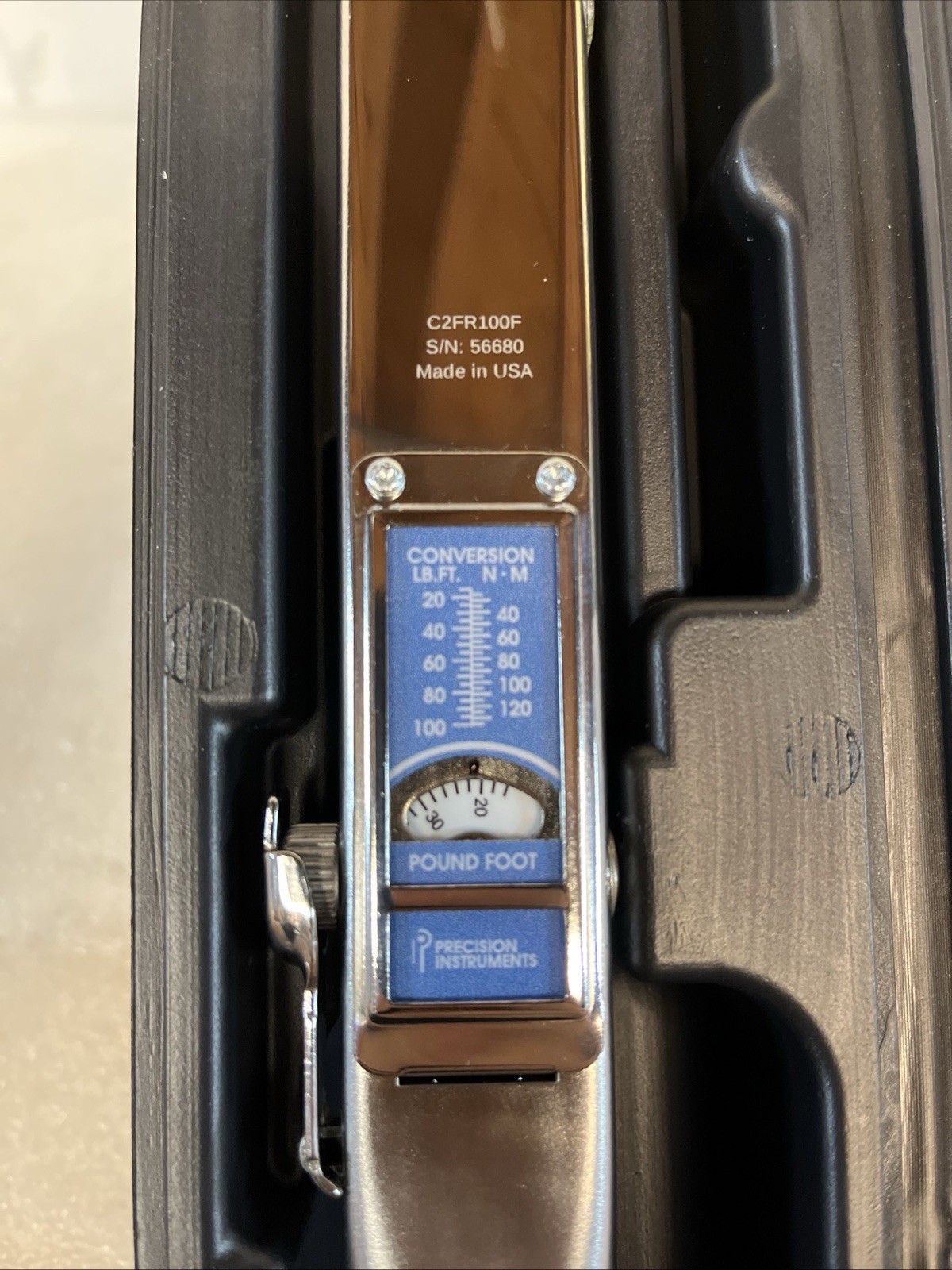 Precision Instruments C2FR100F Split Beam Torque Wrench 3/8″ 20-100 lb ft New