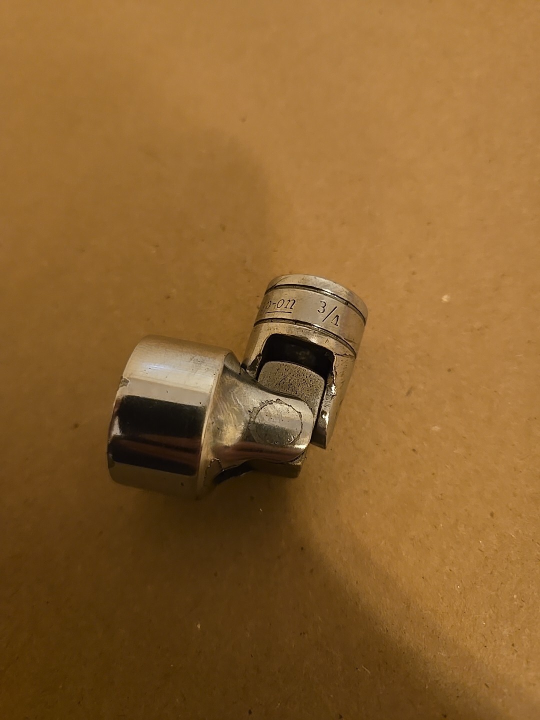 Snap On 3/8″ Drive 3/4″ 6PT SAE Chrome Universal Swivel Socket FS24