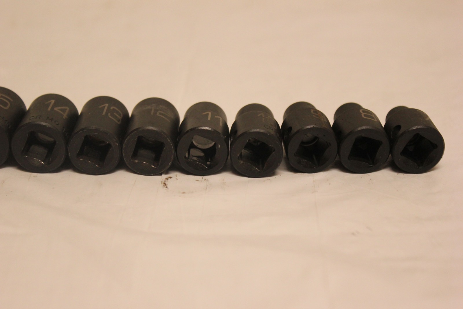 MATCO Tools ADV 13 Pc 3/8″ Drive Metric 12 Point Impact Socket Set 7-19mm F2B8