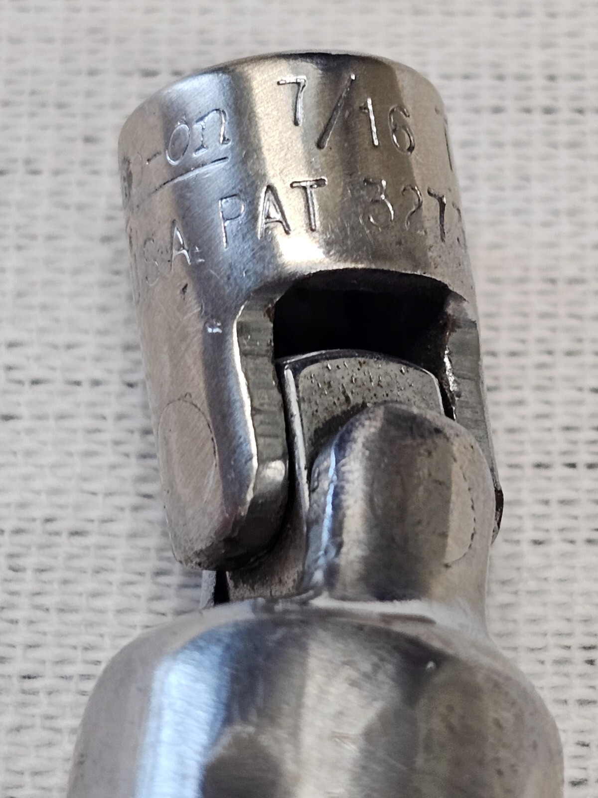 Snap-on 7/16″ Standard Swivel Socket Sae 12 Point 1/4″ Drive TMU141 USA