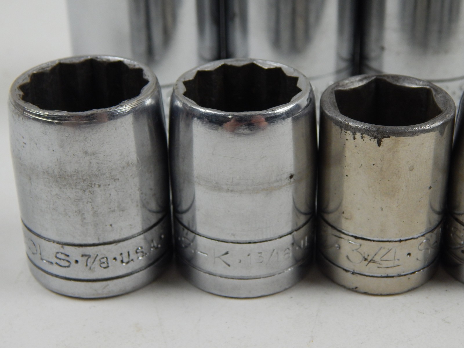 SK Professional Tools 1/2″ Drive 13pc Shallow Chrome Socket Set 7/16″ to 1-1/4″