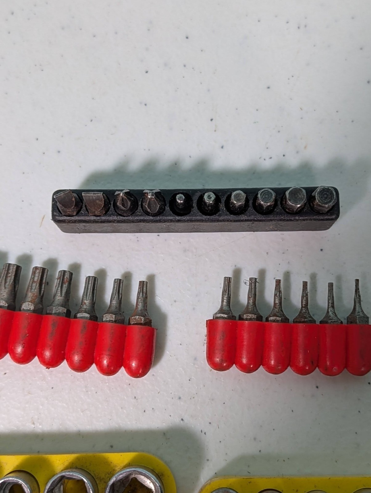 1/4″ Drive 6 Point Socket Set Metric & Standard & Other Misc Bits