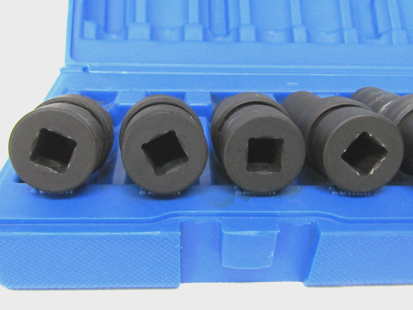Grey Pneumatic 3/8″ Drive Metric Semi-Deep Length Universal Set 1210UMSD