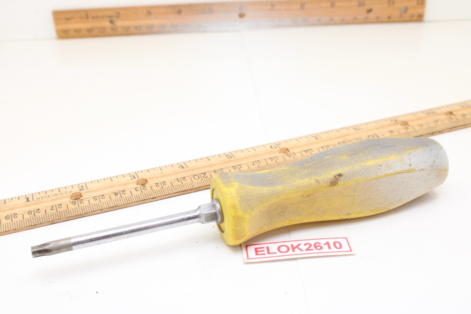 Snap-on SDTX327 T27 Torx 3″ Yellow Hard Handle Screwdriver USA