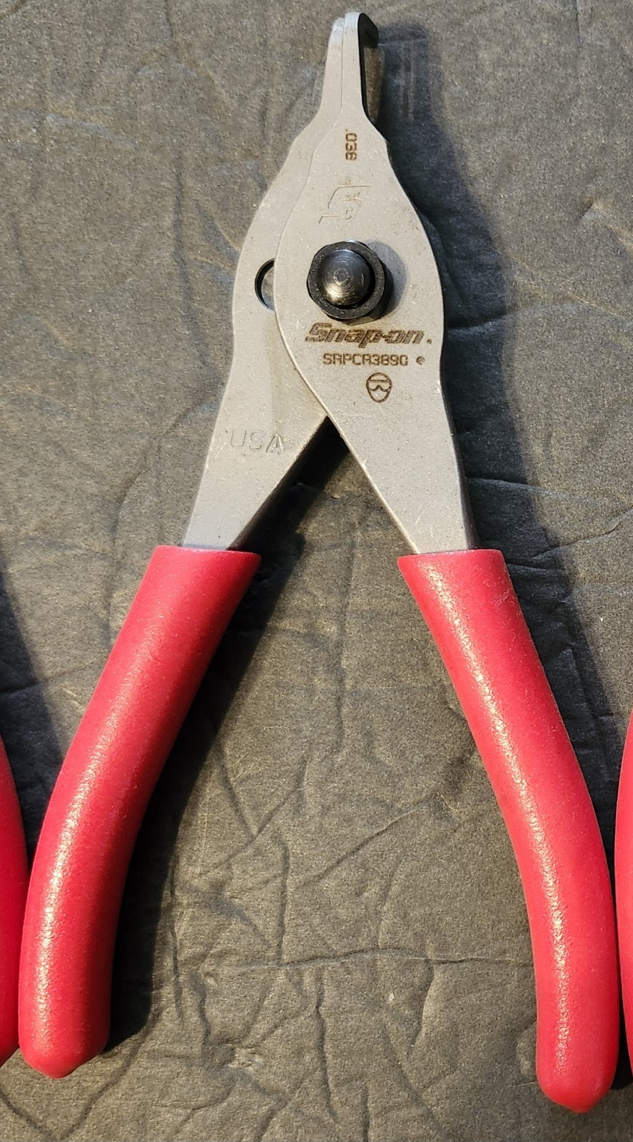 Random Snap On Tool Lot Screw Ratchet Driver Pliers Hammer Awl Snap Ring Retaini