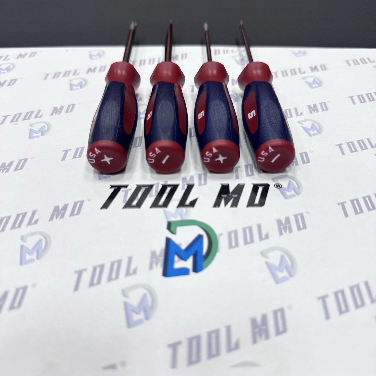 Snap-on Tools USA RARE 4pc RED WHITE & BLUE MINI Screwdriver Set SHDX40BRWB