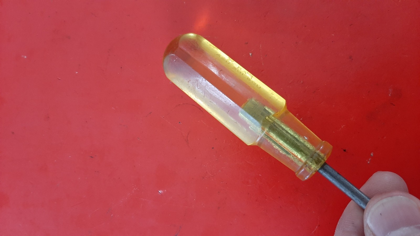 Vintage Par-X Flat Yellow Handle Slotted Screwdriver UDS-102 5.25” Long USA