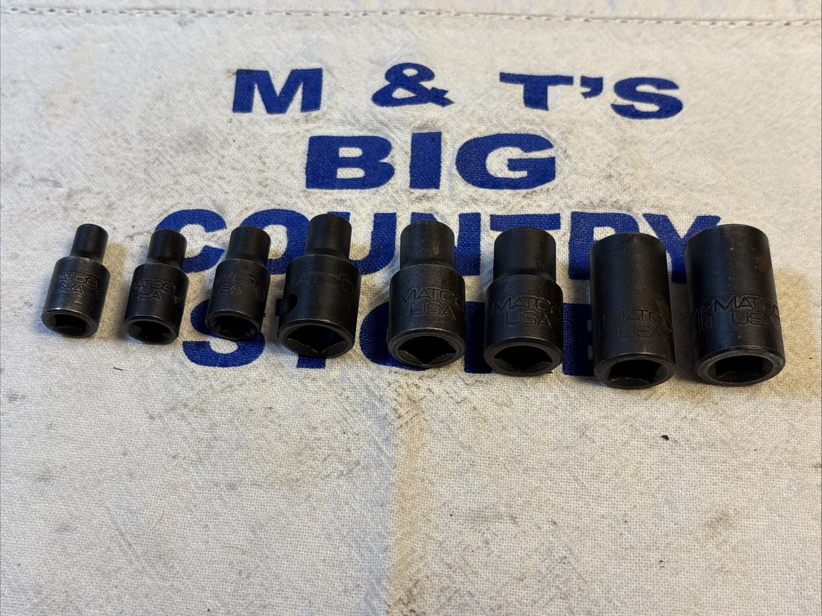 Matco Tools USA 1/4″ & 3/8″ Drive 8pc Inverted Torx Socket Set w/ Matco rail
