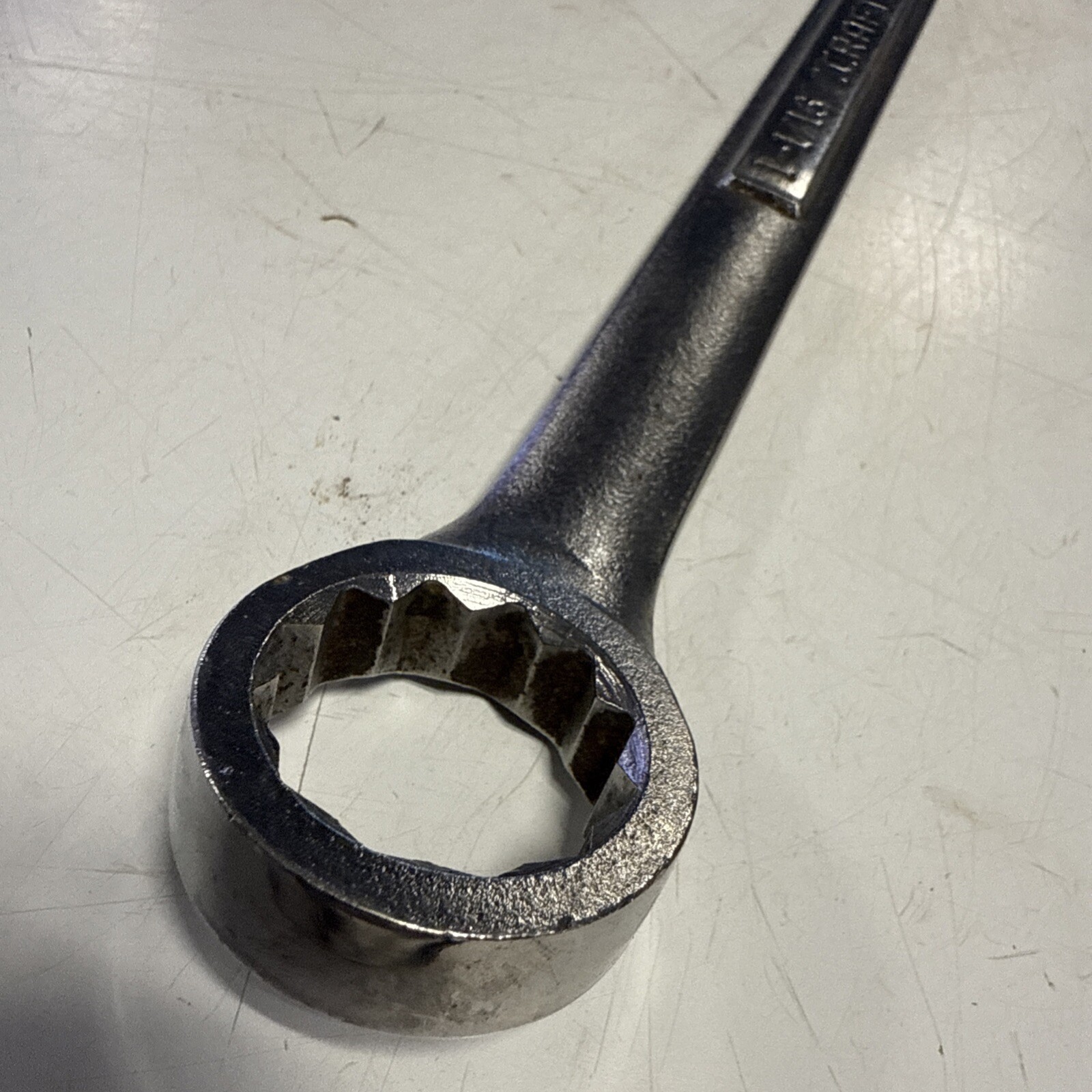 Craftsman Tools USA 1-1/16″ SAE Combintation Wrench 12 Point -VA- 44706 – T10