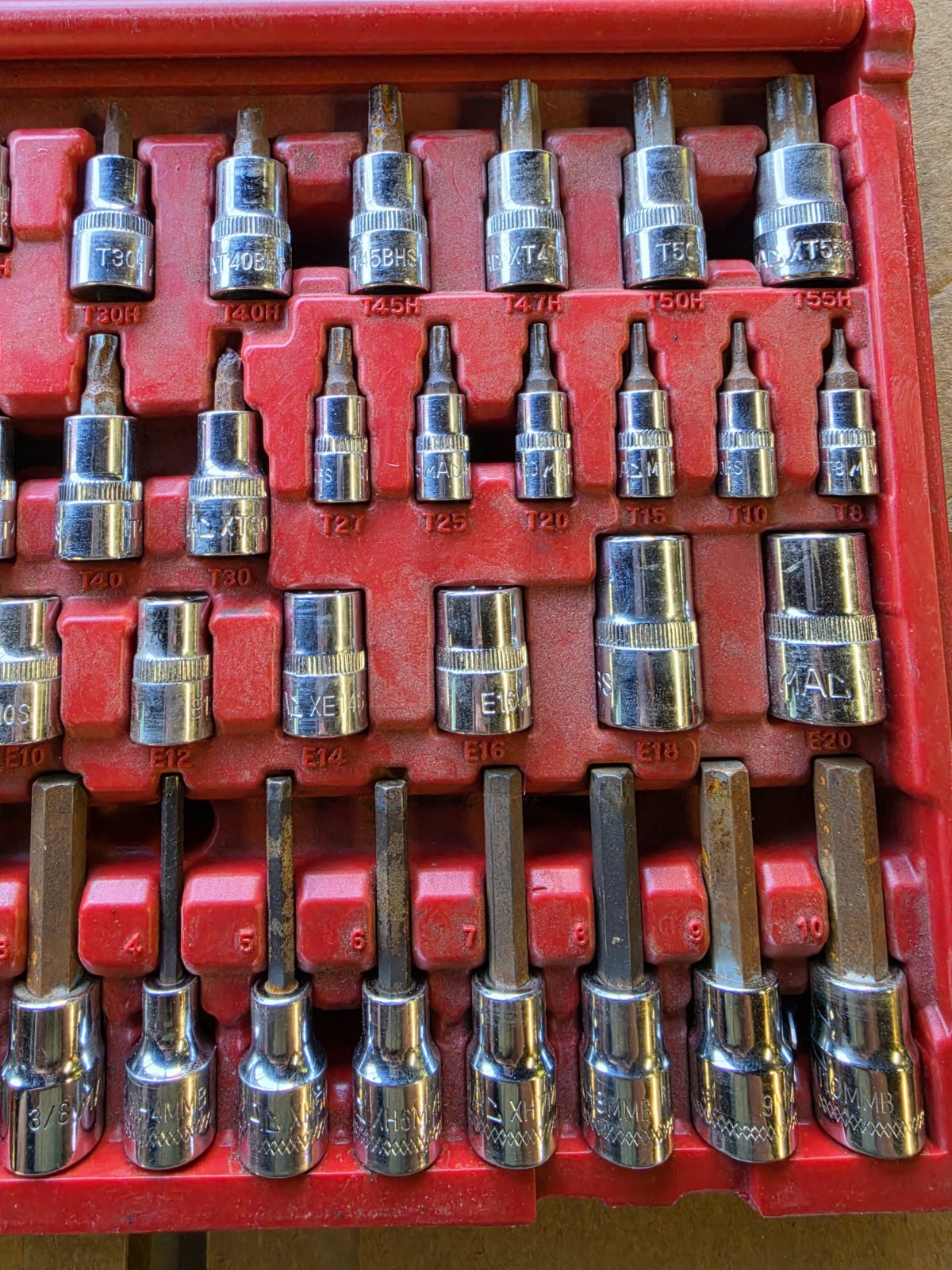 Mac 50-PC. Master Hex and Star Bit Driver Set (SMXVHT50B)