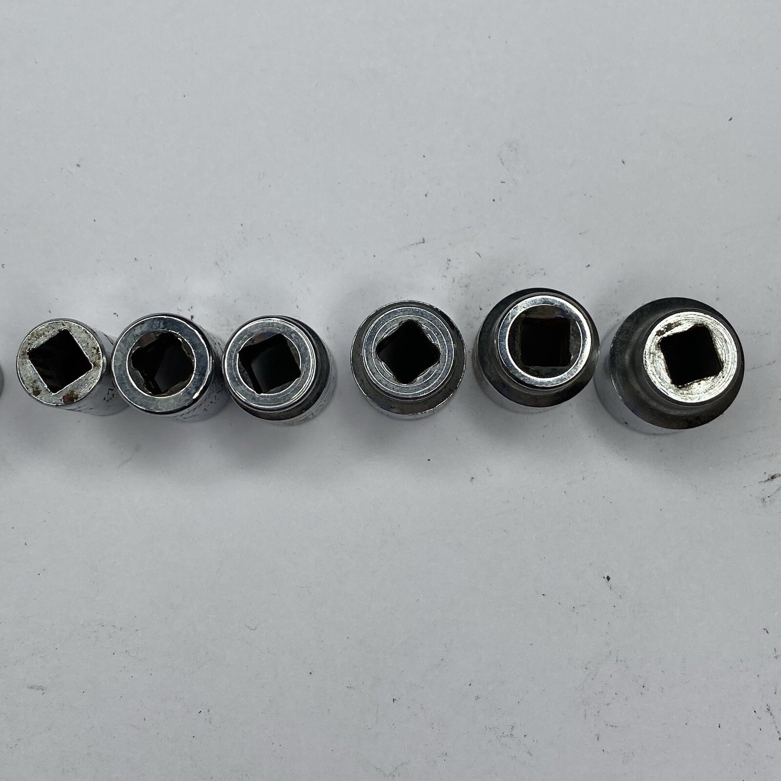 Mac Tools USA 1/4″ Drive Metric 4mm – 14mm Shallow 6-Point 11 Piece Socket Set