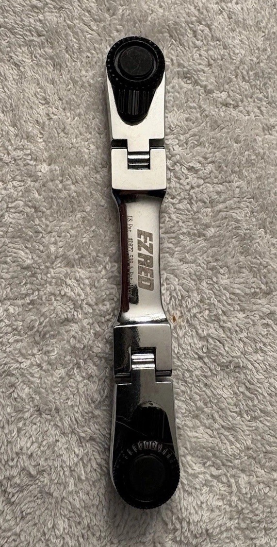 EZRED Micro Combo Dual Ratchet Socket w/1/4” Square Drive Magnetic Bit Drive