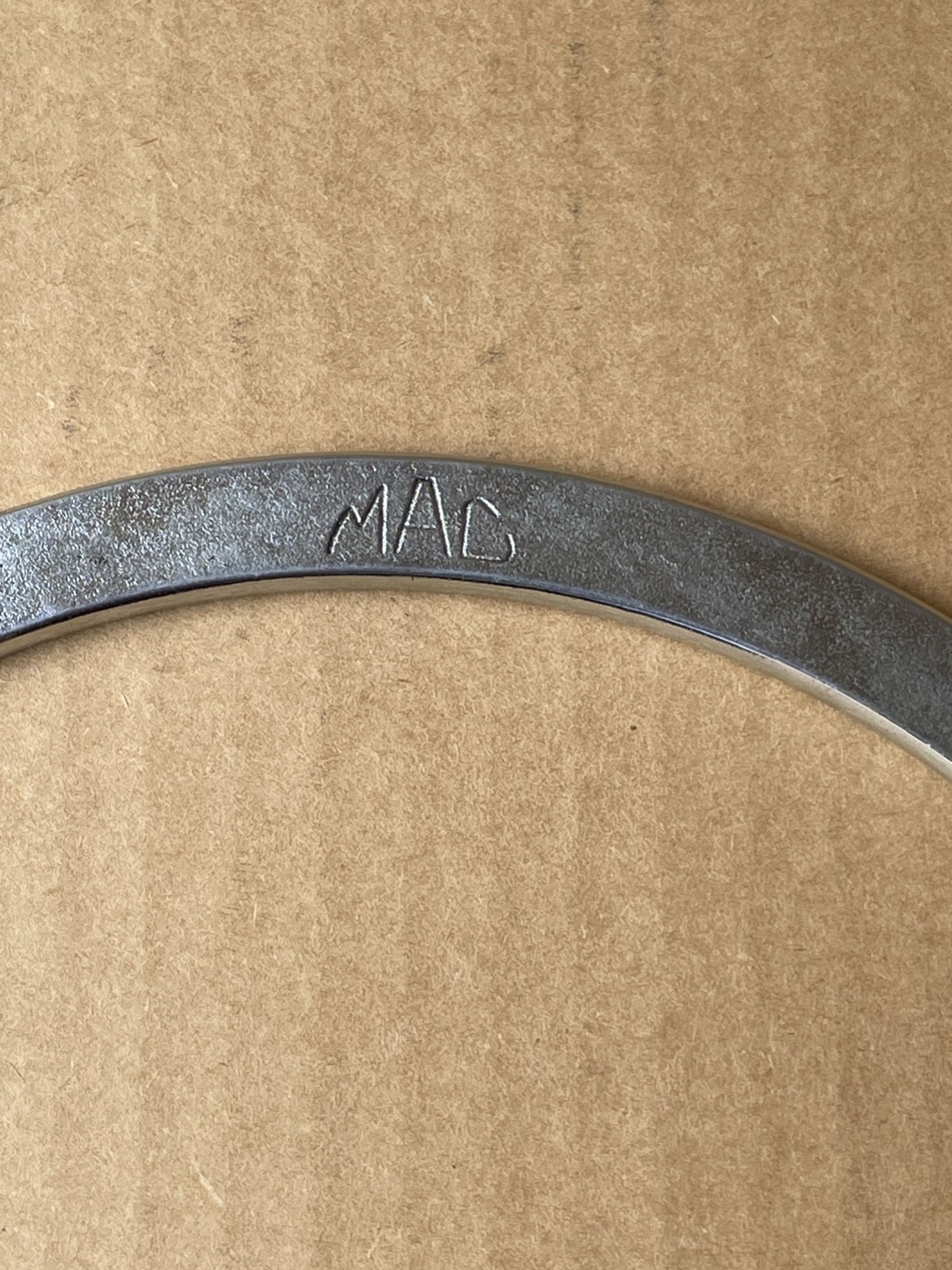 MAC TOOLS HM2226 HALF MOON OBSTRUCTION WRENCH 11/16” 13/16” Made In USA