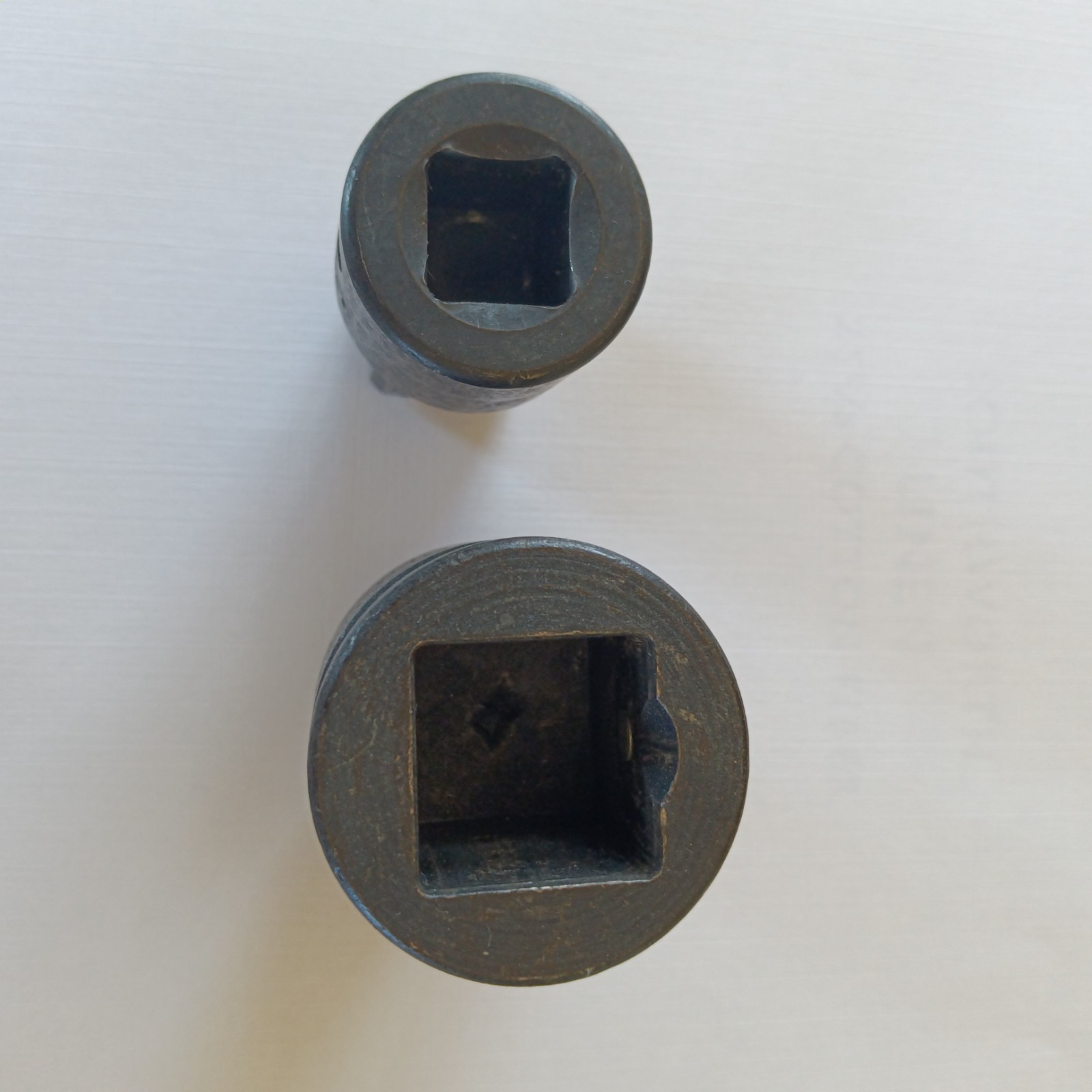 Snap-On GLA12B AND GLA62 1/2″ to 3/4″socket adapters black oxide