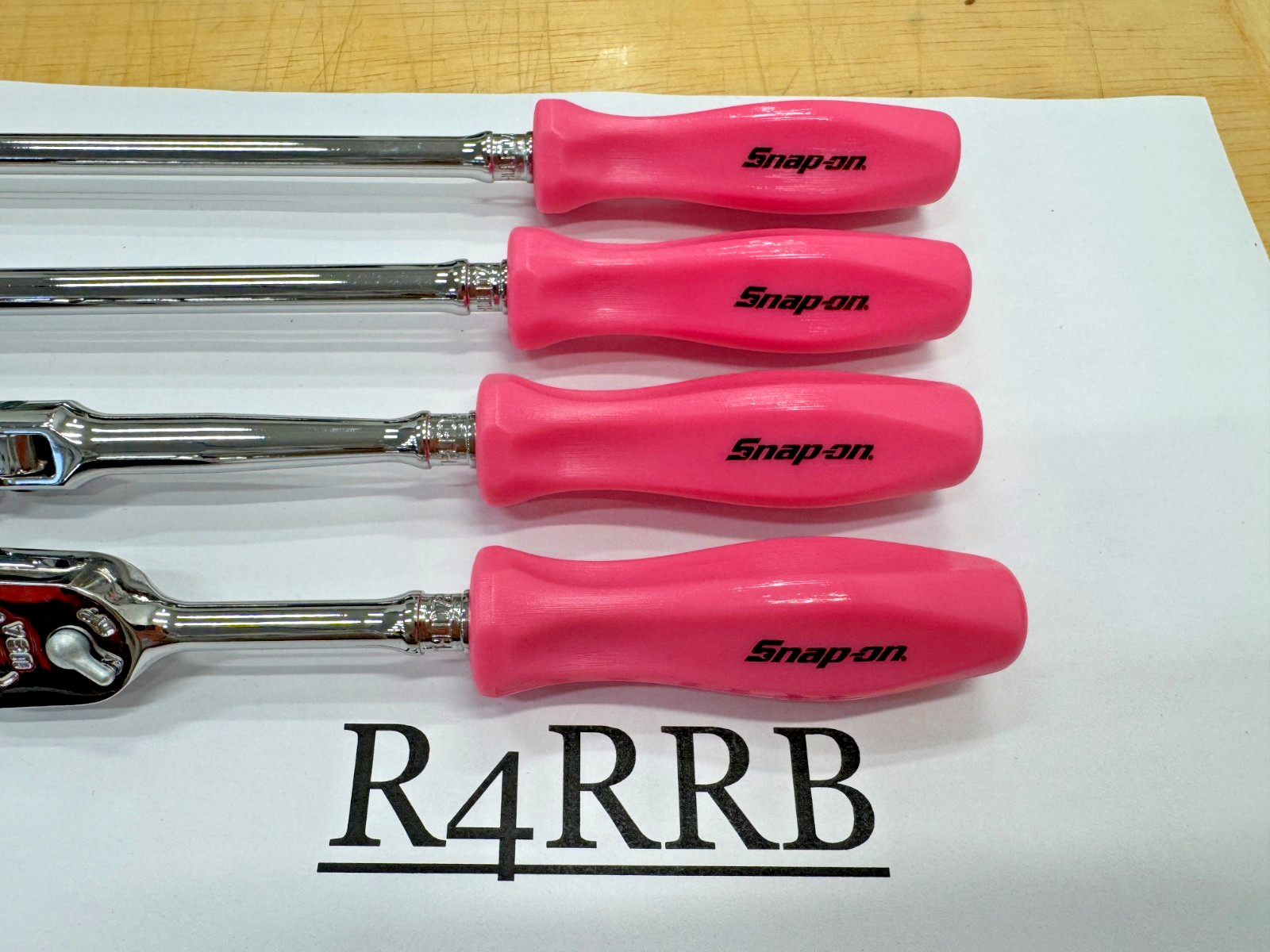 Snap-on Tools USA NEW GUY MARTIN PINK 4pc 1/4″ Drive Assorted Ratchet Set RARE