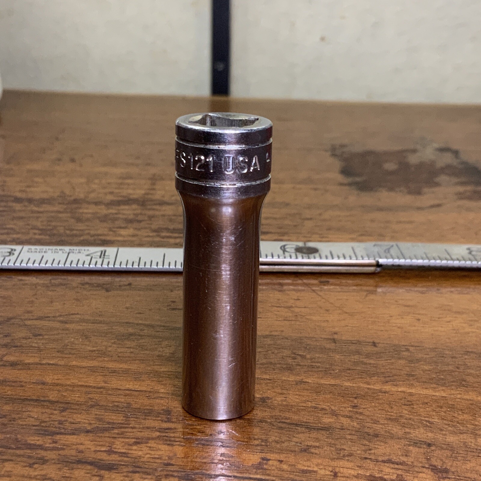 Vintage (1964?) Snap-on Tools USA SFS121 3/8″ Drive 3/8″ SAE Deep 6 Point Socket