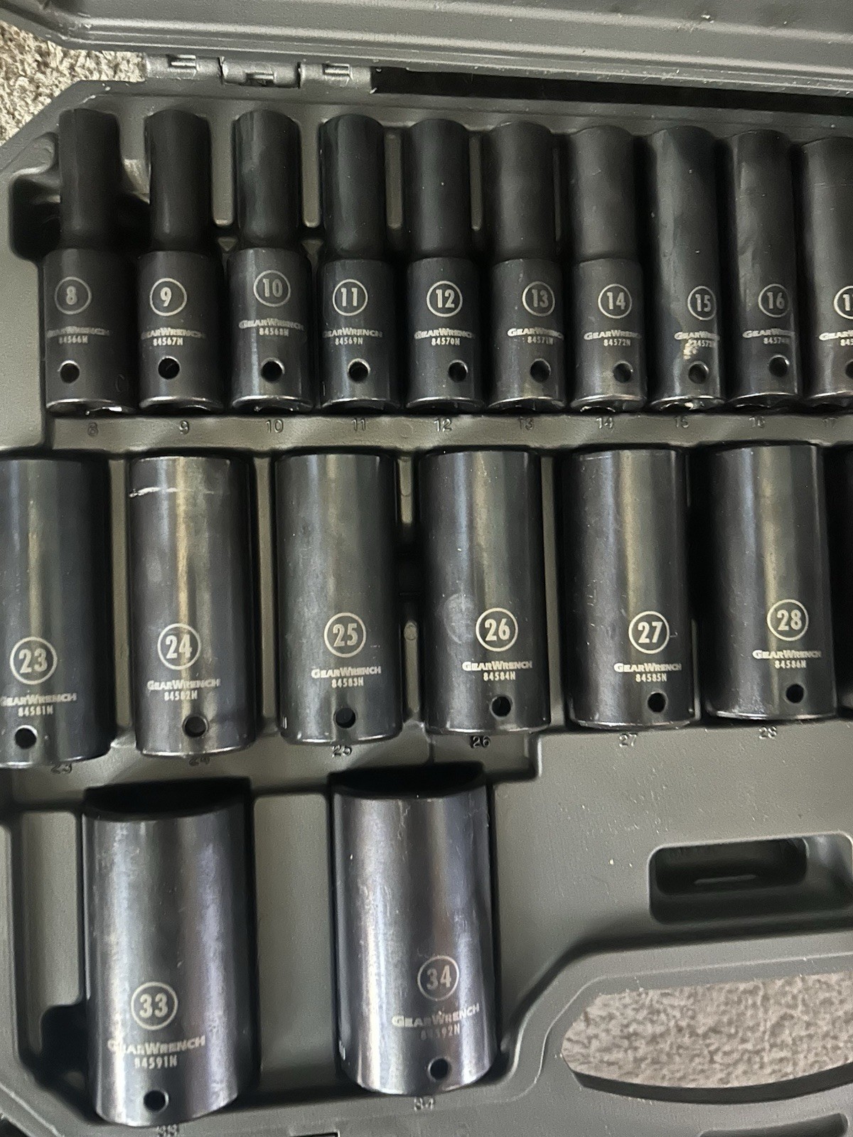 29 Pcs 1/2″ Drive 6 point Metric Deep Impact Socket Set 8-36MM Gearwrench 84935N
