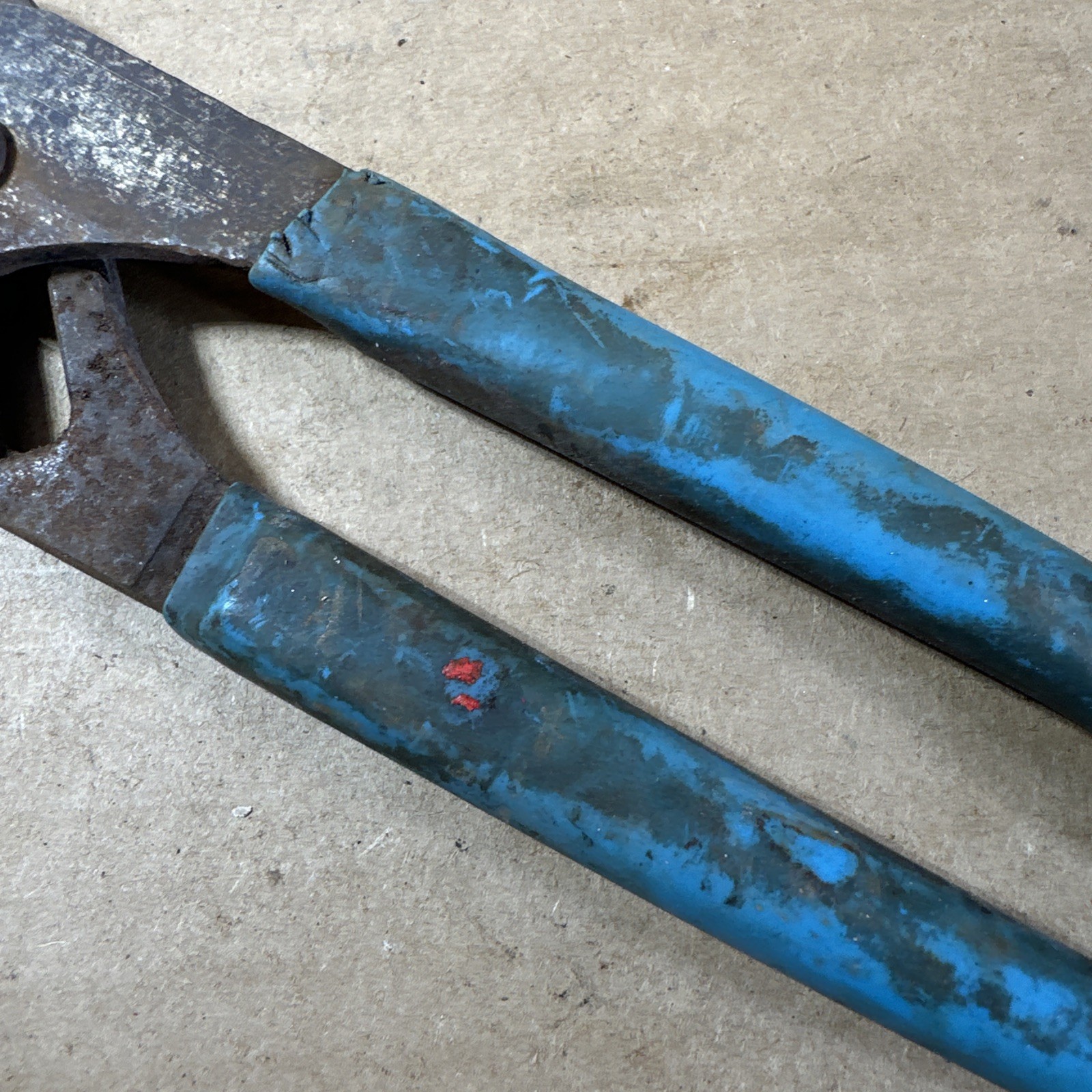 Channellock 420 , 9-1/2″ Tongue & Groove Pliers Made In USA