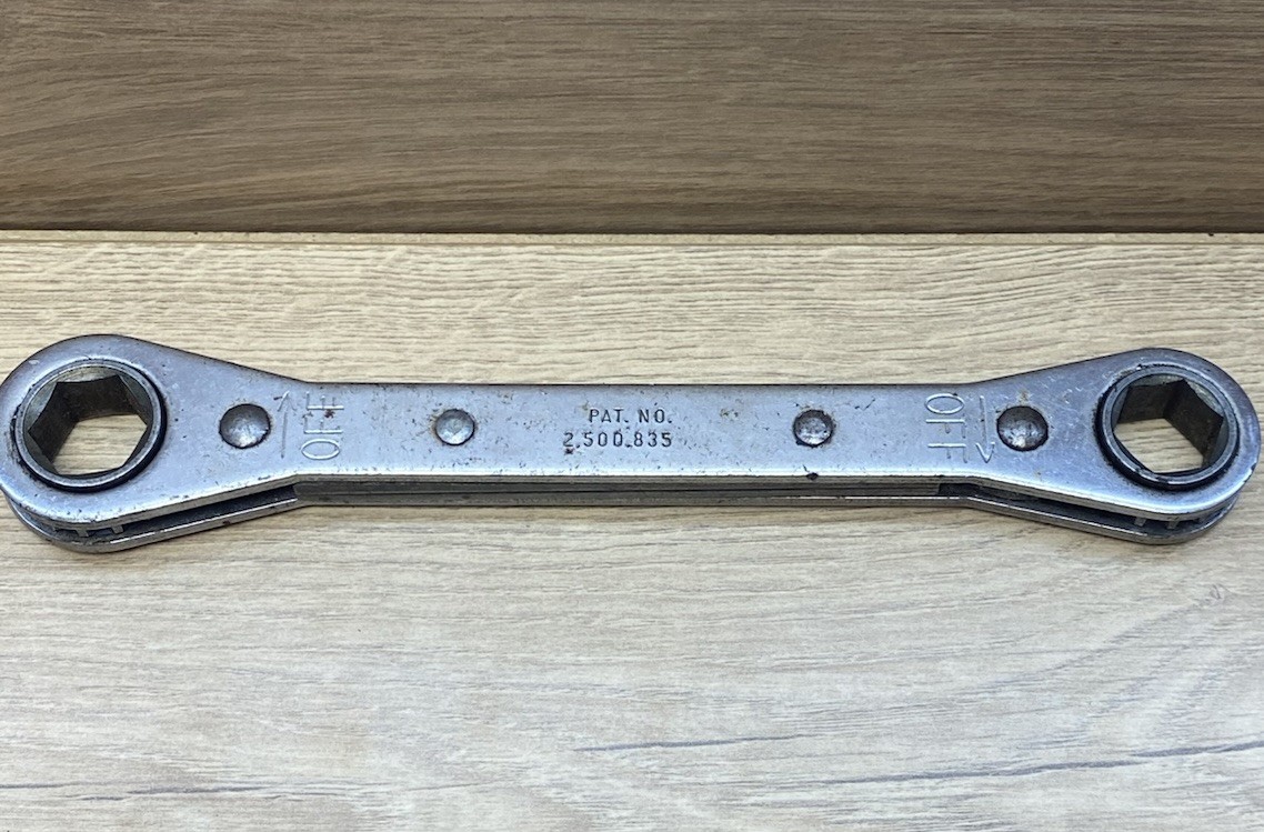 Vintage Cornwell Allied RB-M1314 Ratcheting Box Wrench 11mm 14mm USA Works