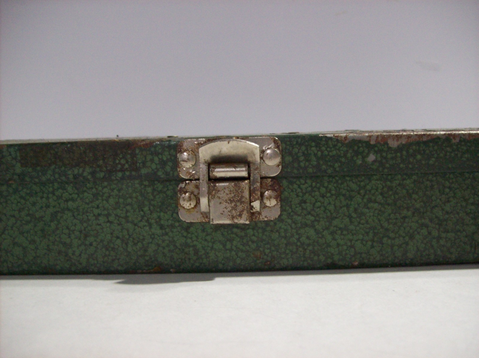 EMPTY Vintage S-K Tools Green Metal Socket Set Case Box, 11″L x 4″ W x 1.75″ T