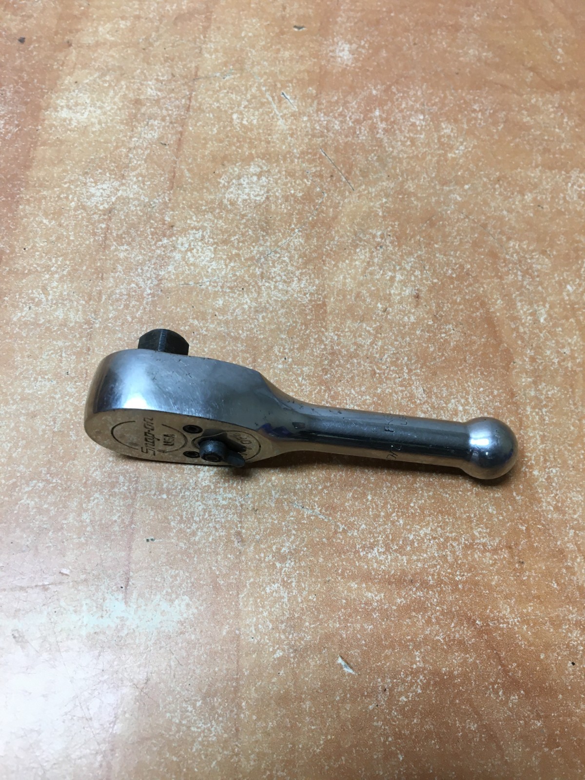 Snap-on FK830 3/8″ Drive Short Stubby Ratchet Socket Wrench 4″ long