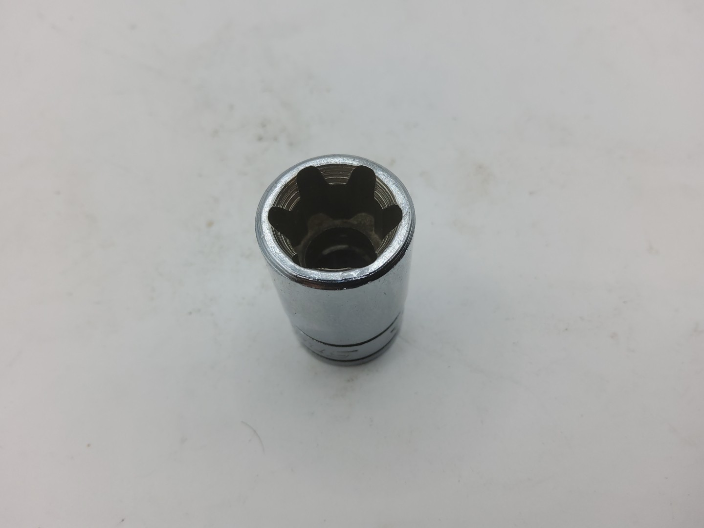 Snap On FLE160 3/8 Drive Torx E16 Shallow Chrome Inverted Torx Socket USA