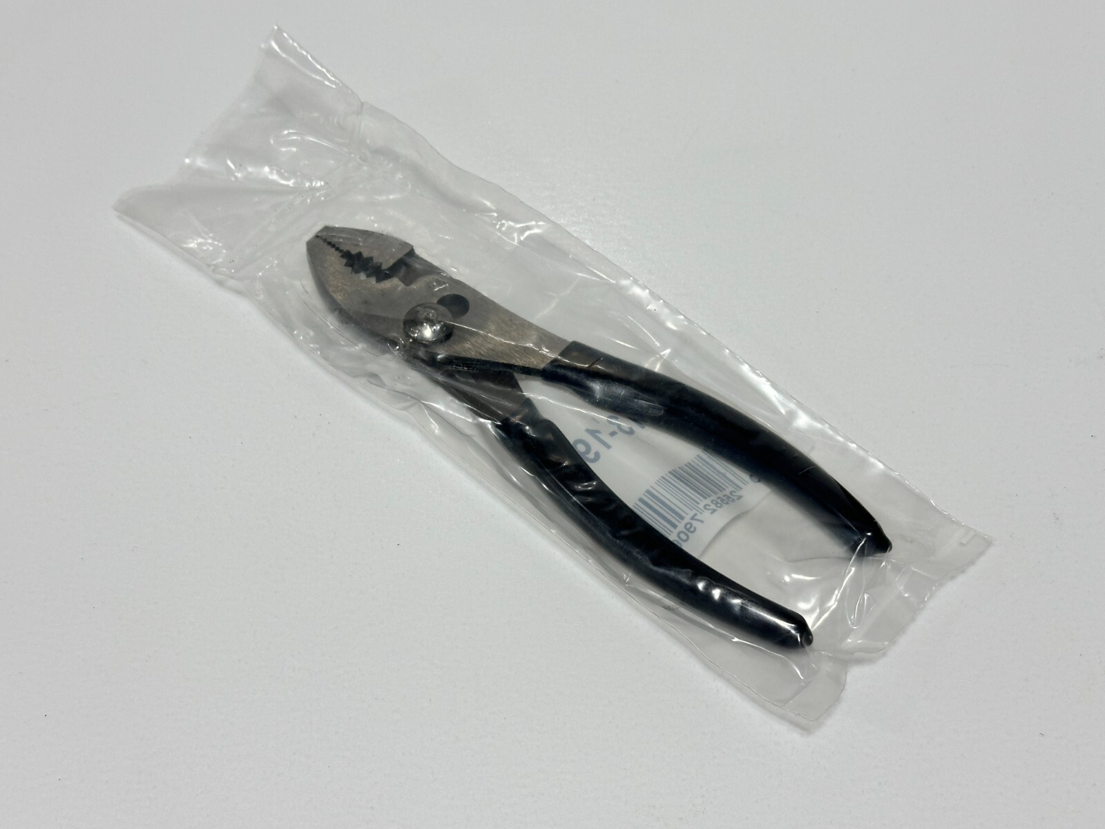 NEW CAT Caterpillar Tools USA 213-1983 Slip-Joint Black Grip Pliers, 6-1/2″ Long