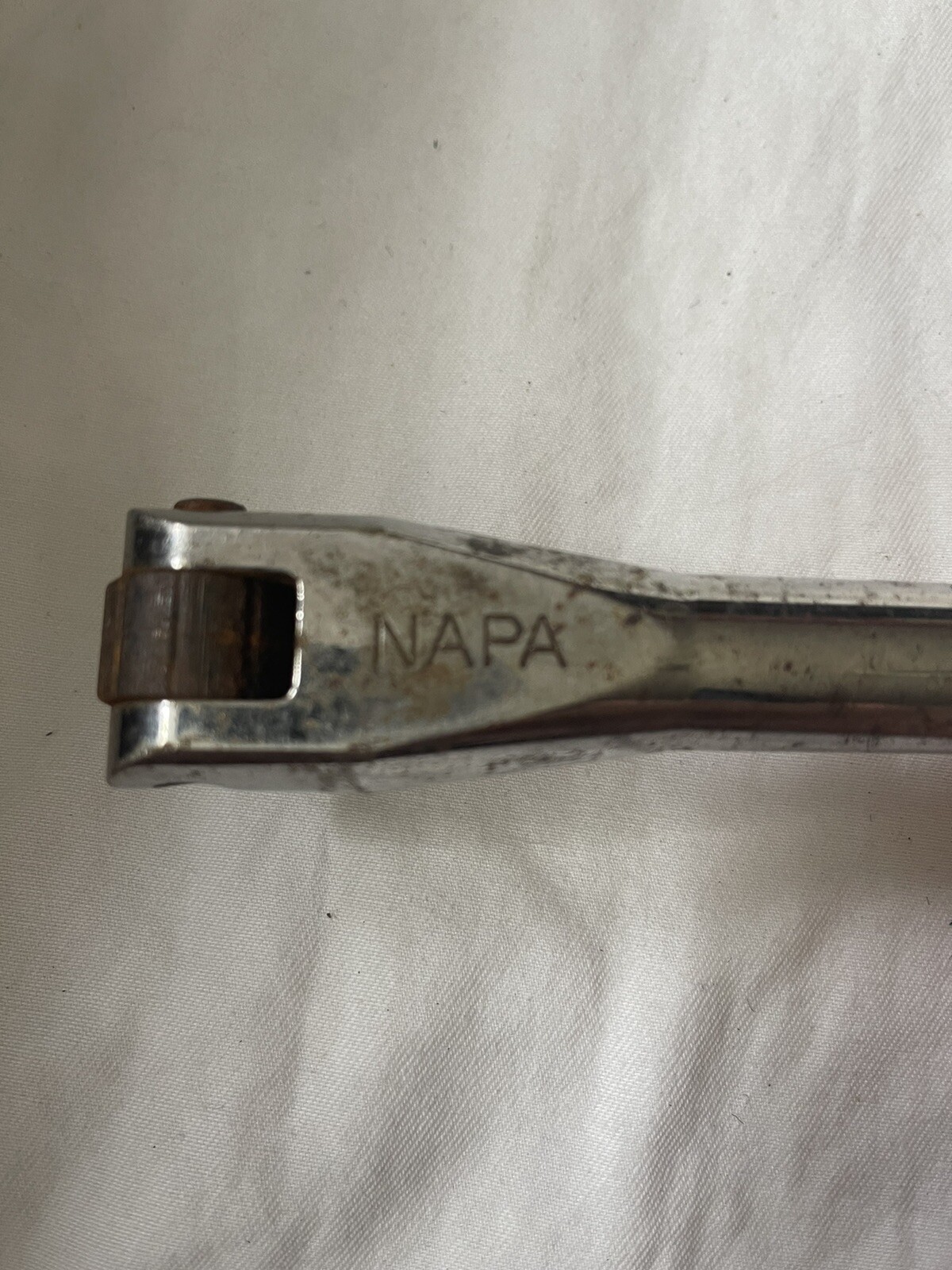NAPA 1/2″ Drive Breaker Bar NS56 18″ Long USA + Speedy Flange Socket Model 500