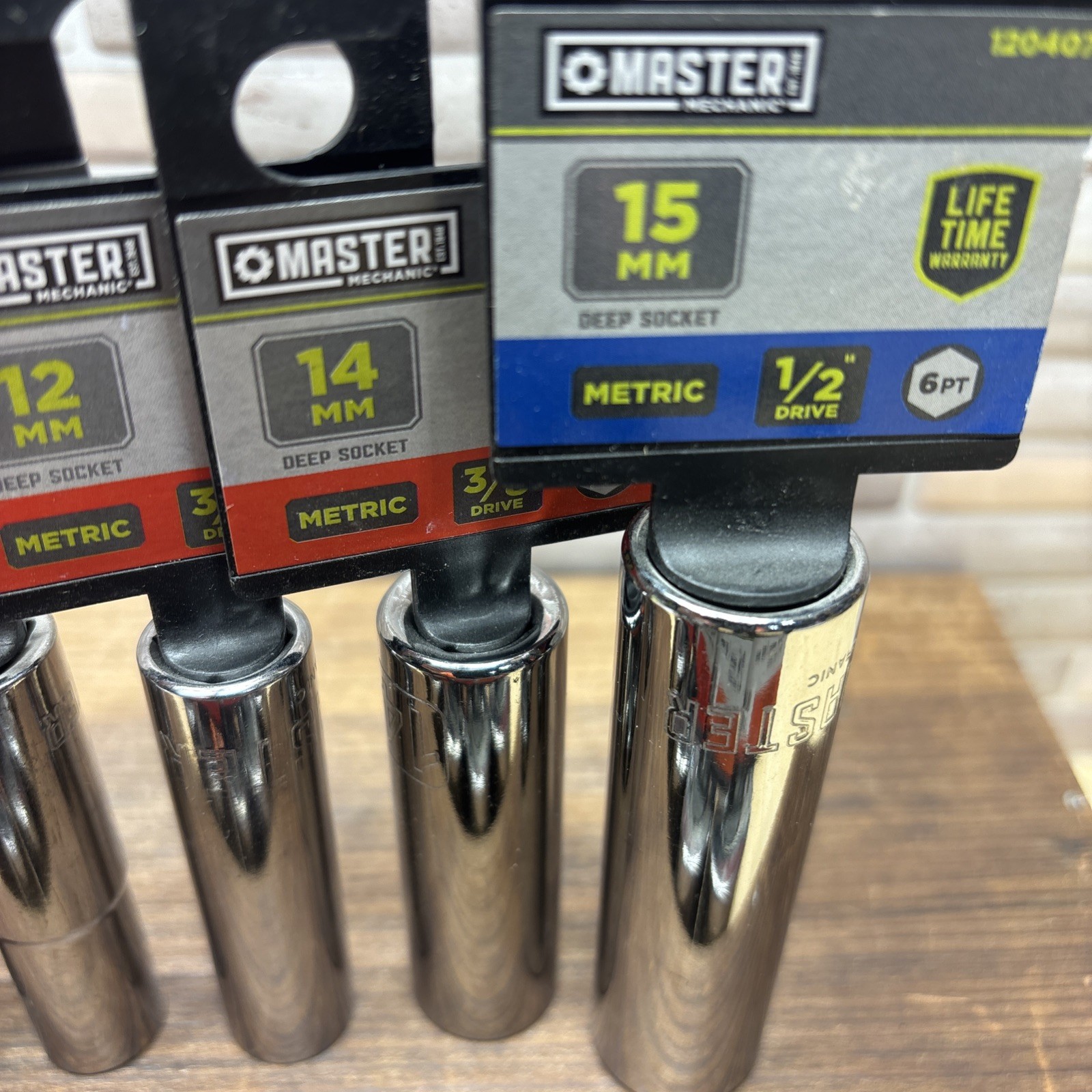 10- Master Mechanic Deep Metric Sockets 10 11 12 14 15 16 17 19 21 22, 3/8 & 1/2