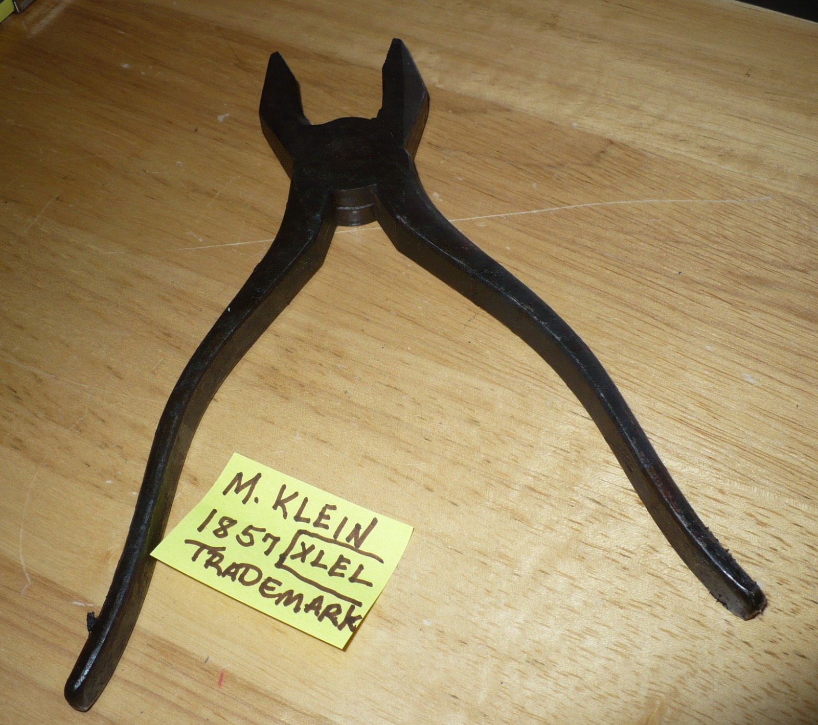 Vintage M. Klein Lineman Pliers 1857 Trademark Reg Chicago USA X L EL 1943 ?