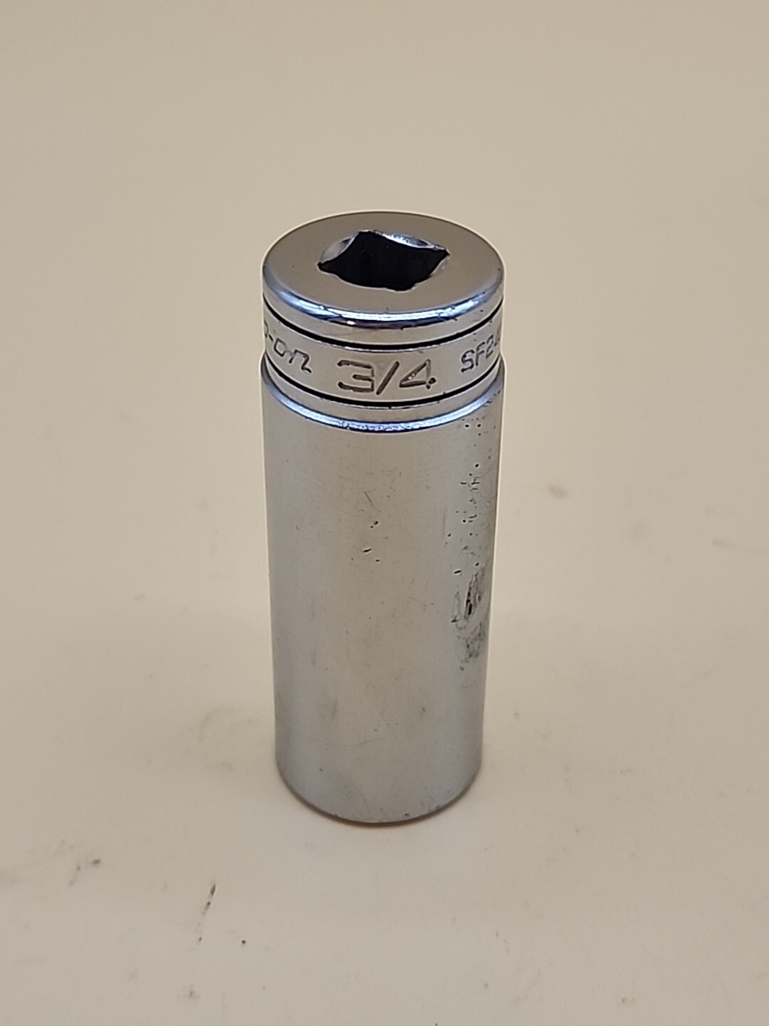 Snap-On Tools SF-241 3/8″ Drive 12-Point SAE 3/4″ Deep Socket USA