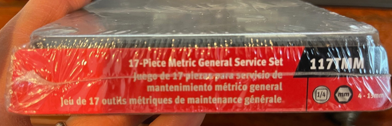 Snap-on Tools 117TMM 17 Piece 1/4″ Drive 6 Point Metric Starter Set & Tray NEW!
