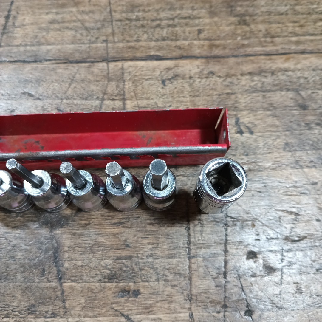 Snap-On Hex Bit Sockets 3/8 Drive FA4A FA4.5A FA5A FA6A FA7A FA8A FA10 Metal Cas
