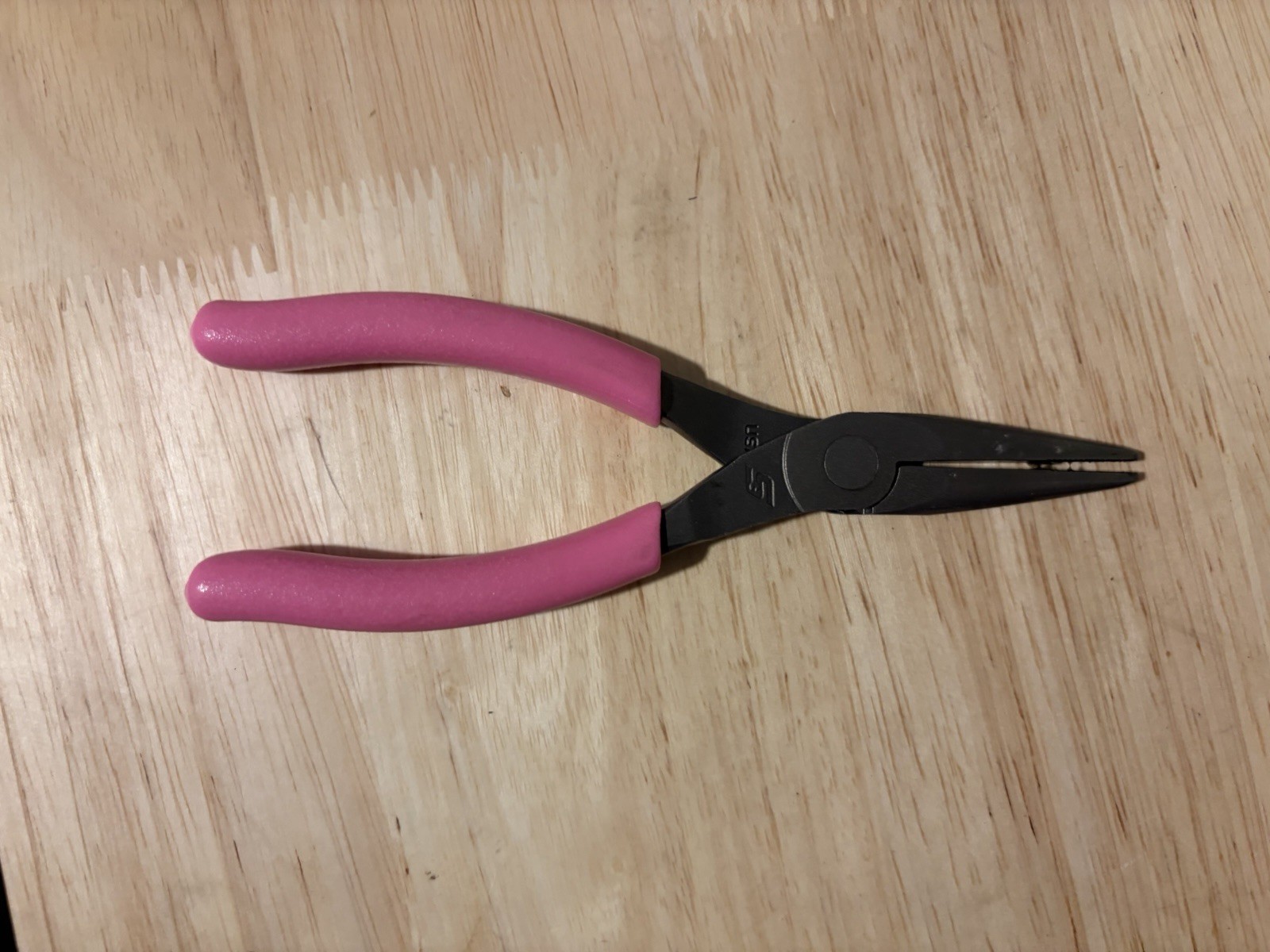Snap-On 95ACF Long Needle Nose Pliers – Pink Handles – Made in USA